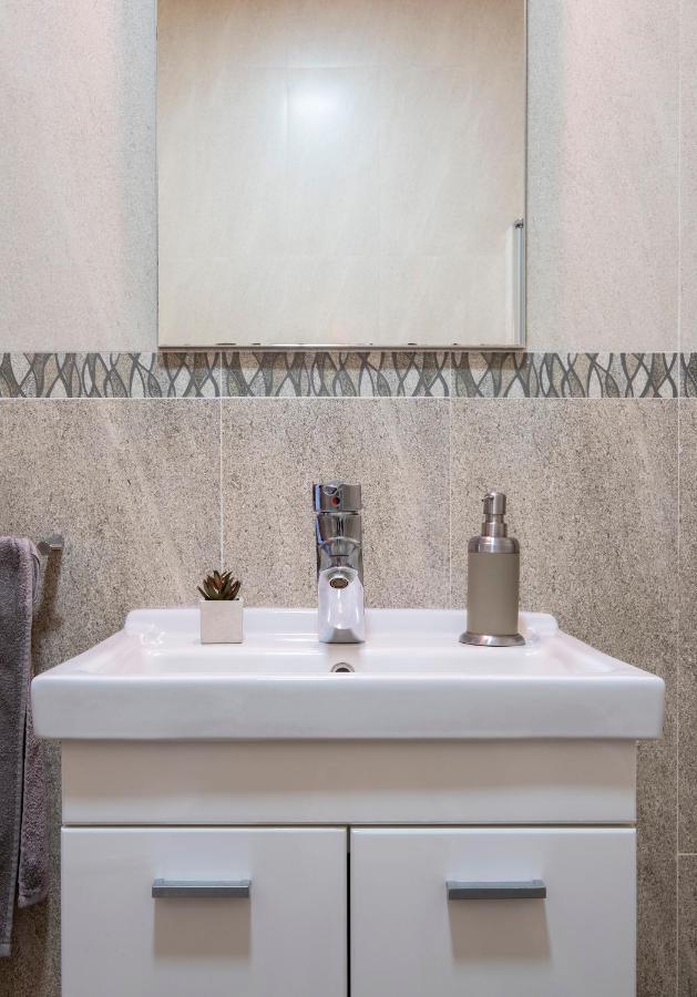 Paim Apartments Πόντα Ντελγκάντα Εξωτερικό φωτογραφία