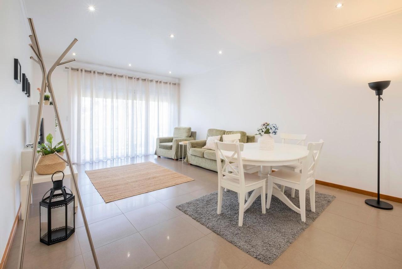 Paim Apartments Πόντα Ντελγκάντα Εξωτερικό φωτογραφία
