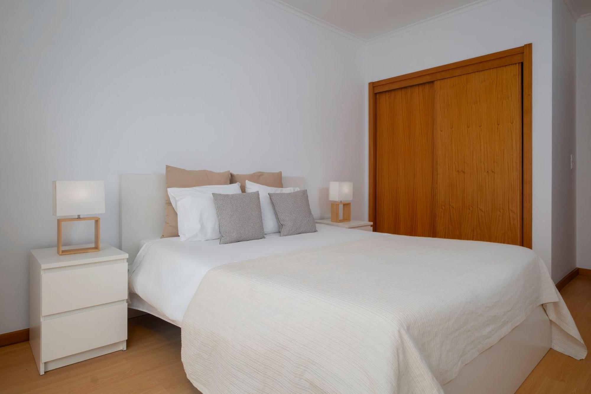 Paim Apartments Πόντα Ντελγκάντα Εξωτερικό φωτογραφία